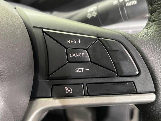 Nissan SERENA 2018-07 21596-6