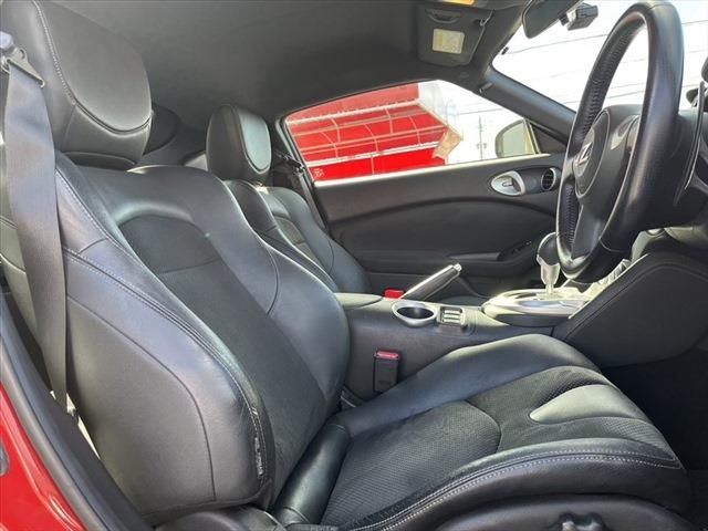 Nissan FAIRLADY Z 2012-09 21680-19