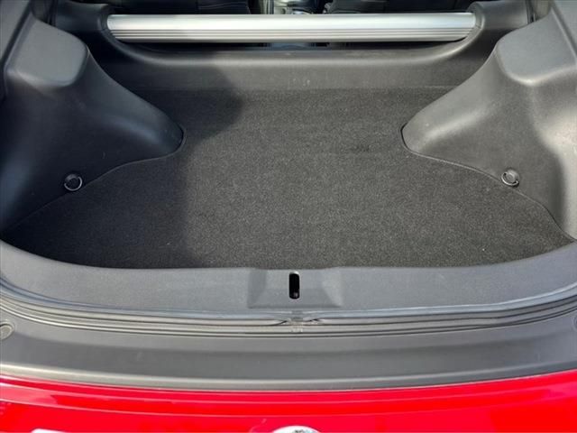 Nissan FAIRLADY Z 2012-09 21680-21