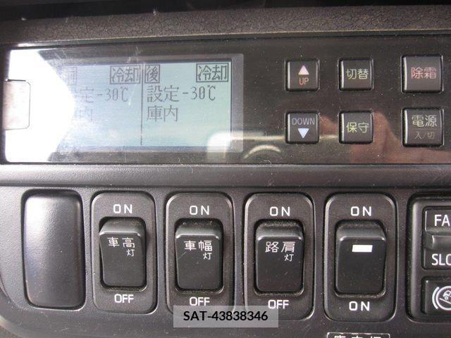 Hino DUTRO 2018-07 296715-10