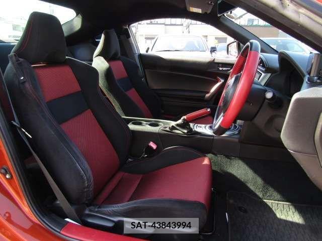 Toyota 86 2012-09 258568-17
