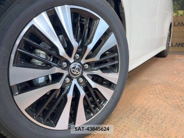 Toyota ALPHARD 2022-06 217969-12
