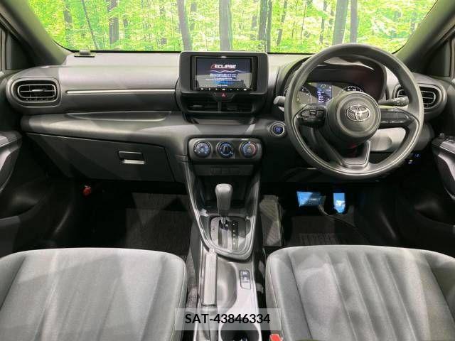 Toyota YARIS 2023-02 325752-1
