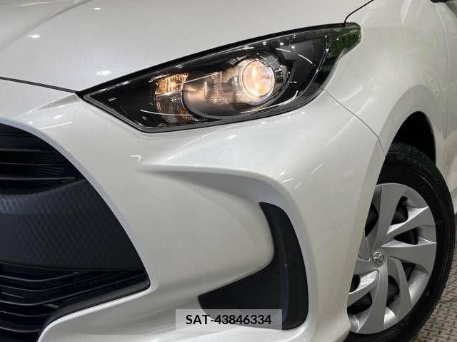 Toyota YARIS 2023-02 325752-12