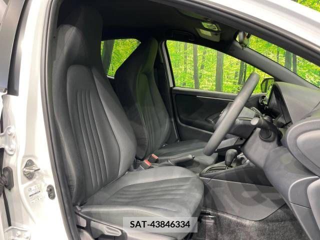 Toyota YARIS 2023-02 325752-8