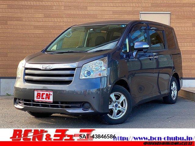 Toyota NOAH 2009-06 203830-0