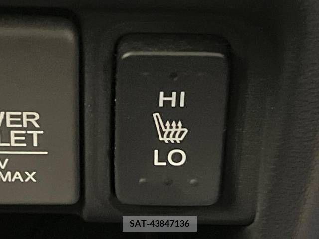 Honda N BOX CUSTOM 2017-01 306664-5