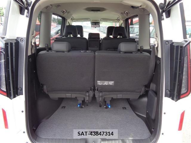 Nissan SERENA 2023-09 324944-13