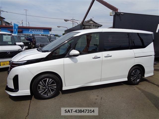 Nissan SERENA 2023-09 324944-3