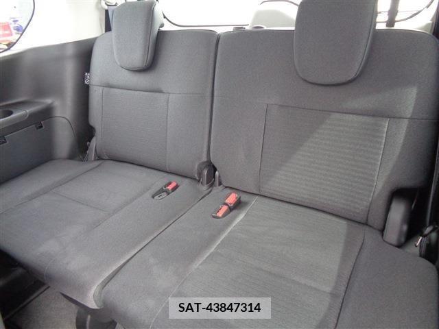 Nissan SERENA 2023-09 324944-9