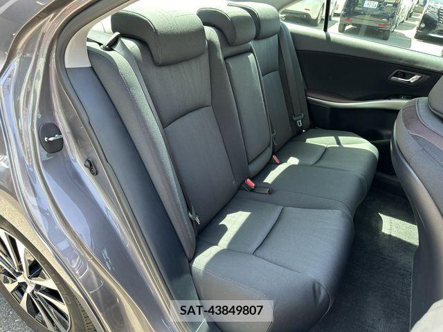 Toyota SAI 2017-05 284016-17