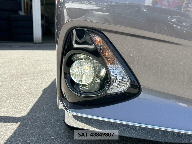 Toyota SAI 2017-05 284016-7