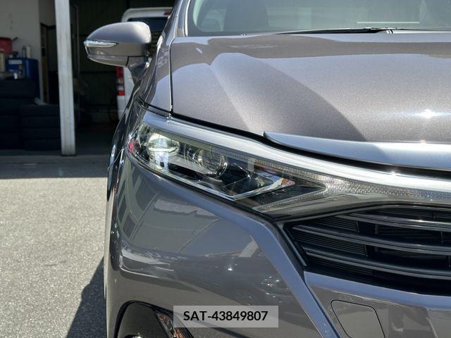 Toyota SAI 2017-05 284016-6