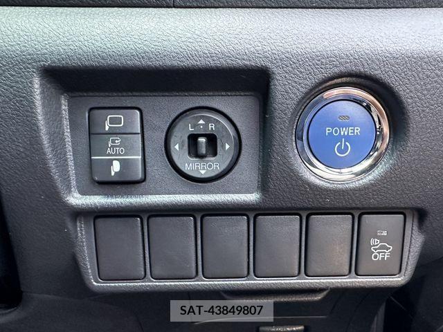 Toyota SAI 2017-05 284016-25