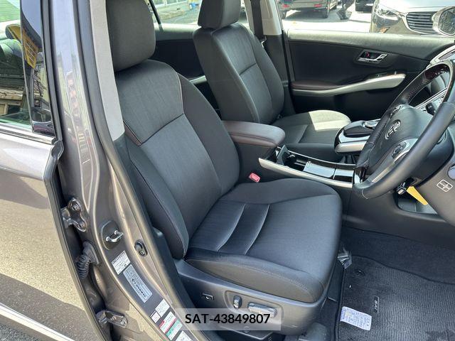Toyota SAI 2017-05 284016-14