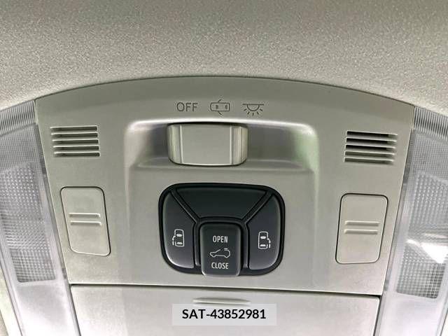 Toyota ALPHARD 2012-10 299895-6