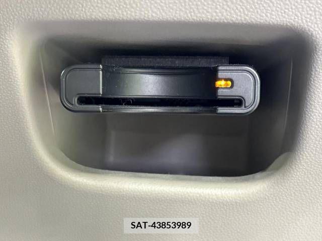 Daihatsu CAST 2017-07 309550-7