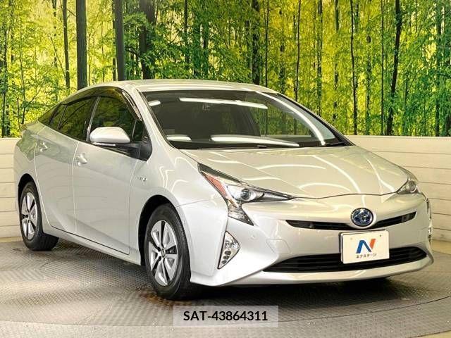 Toyota PRIUS 2016-06 227416-16
