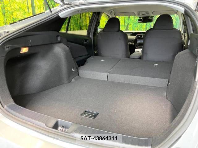 Toyota PRIUS 2016-06 227416-10
