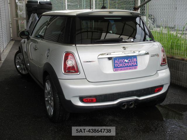 Bmw MINI 2010-05 379378-23