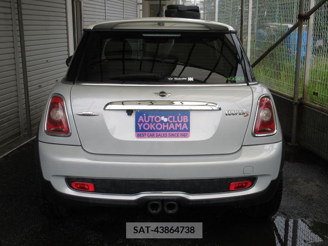 Bmw MINI 2010-05 379378-22