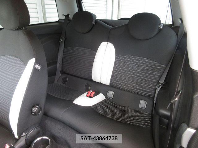 Bmw MINI 2010-05 379378-9