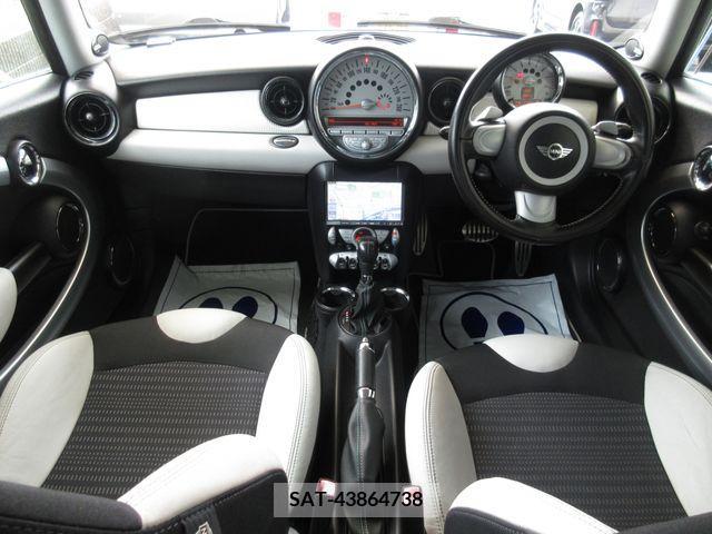 Bmw MINI 2010-05 379378-12