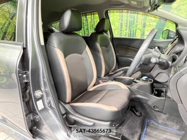 Nissan NOTE 2019-05 329530-8