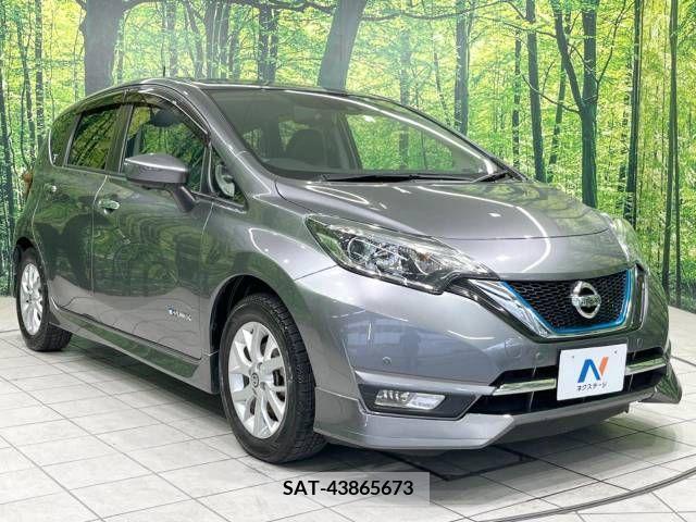 Nissan NOTE 2019-05 329530-16