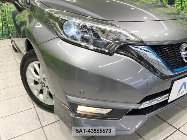 Nissan NOTE 2019-05 329530-12