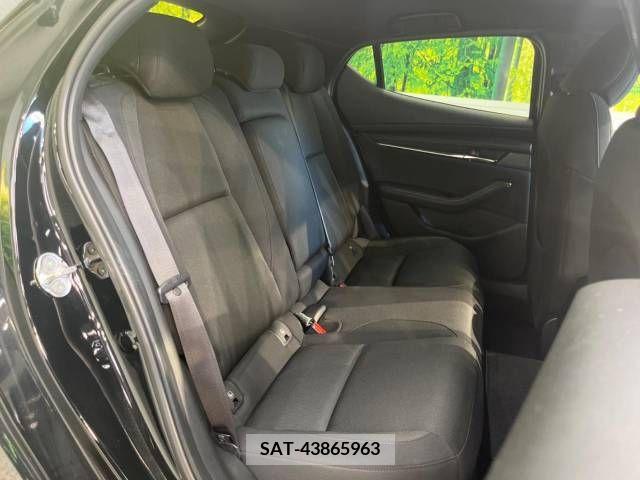 Mazda MAZDA3 2022-09 363277-9