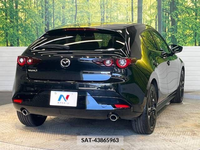 Mazda MAZDA3 2022-09 363277-17