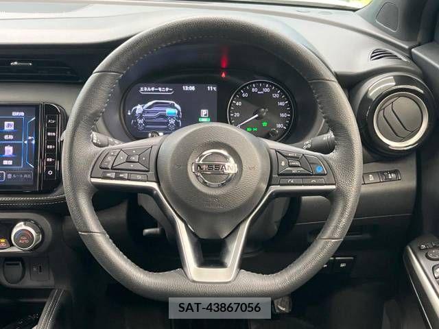Nissan KICKS 2021-03 211502-11