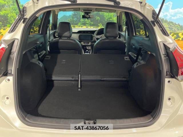 Nissan KICKS 2021-03 211502-10