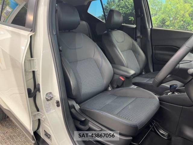 Nissan KICKS 2021-03 211502-8