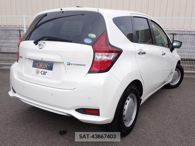 Nissan NOTE 2019-02 372176-2