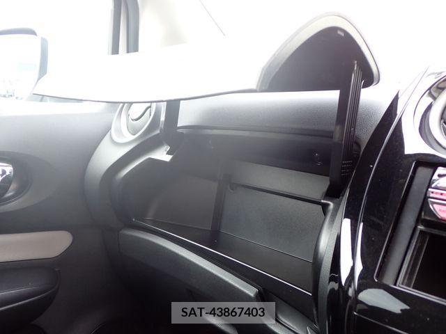 Nissan NOTE 2019-02 372176-15