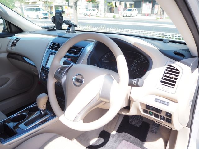 Nissan TEANA 2014-06 2850-1