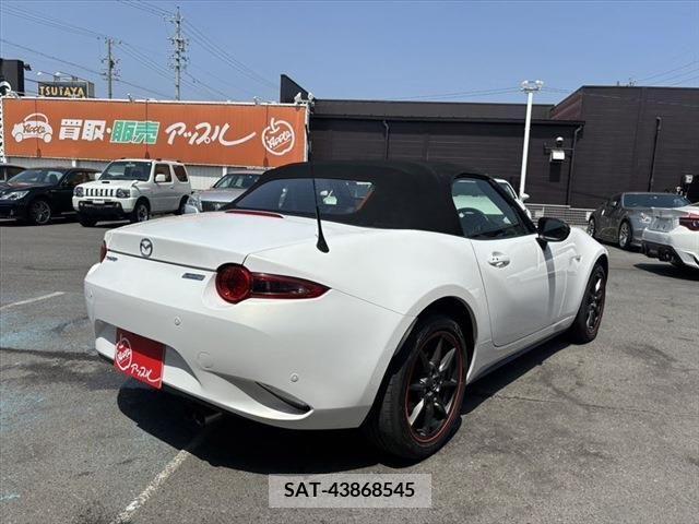 Mazda ROADSTER 2015-10 231337-4