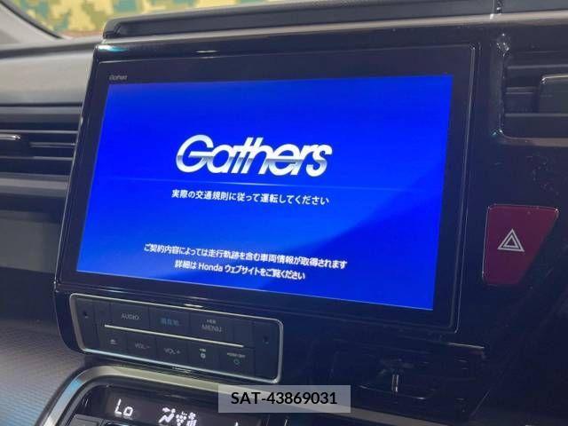 Honda e 2021-11 337880-3