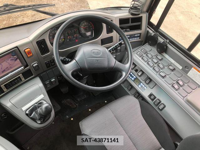 Isuzu GALA 2007-06 347452-28