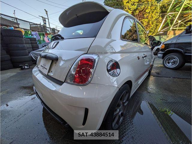 Abarth 500 2008-12 270613-4