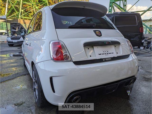 Abarth 500 2008-12 270613-2