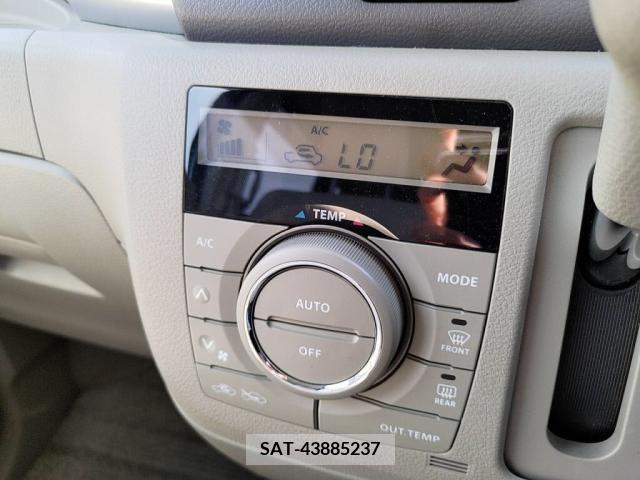 Suzuki SPACIA 2013-12 368555-13