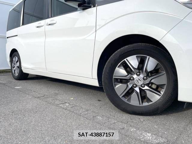 Honda STEP WGN 2019-09 352558-12