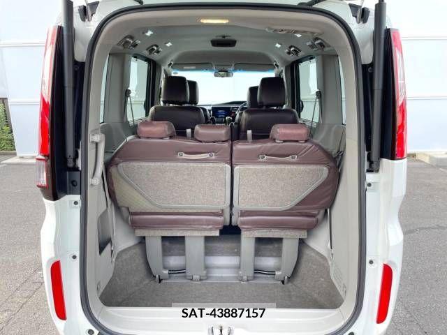 Honda STEP WGN 2019-09 352558-9