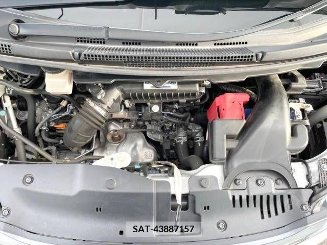 Honda STEP WGN 2019-09 352558-17
