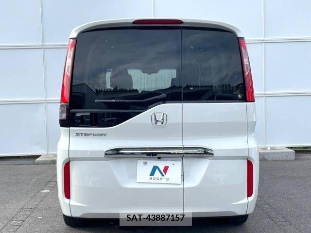 Honda STEP WGN 2019-09 352558-14