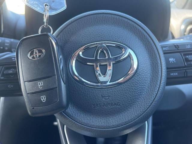 Toyota YARIS CROSS 2023-01 23551-4
