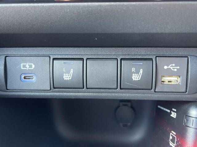Toyota YARIS CROSS 2023-01 23551-7